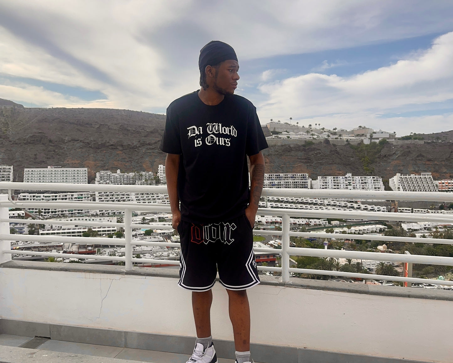 DAWORLDISOURS TEE